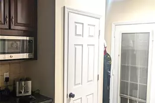 71 Longview Ave, White Plains, NY 10605 - Photo 24