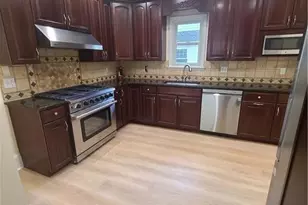 71 Longview Ave, White Plains, NY 10605 - Photo 2