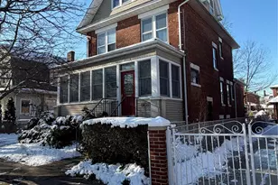 40-32 195th St, Flushing, NY 11358 - Photo 4