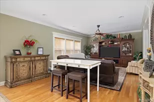 2 Pondside Ct, Mount Sinai, NY 11766 - Photo 8