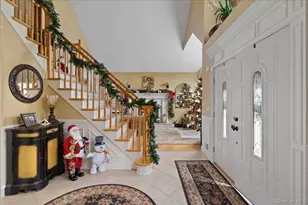 2 Pondside Ct, Mount Sinai, NY 11766 - Photo 2