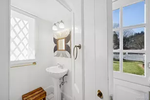 41 Seafield Ln, Westhampton Beach, NY 11978 - Photo 16