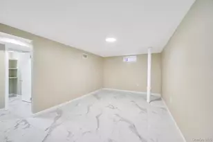 2127 Erma Dr, East Meadow, NY 11554 - Photo 20