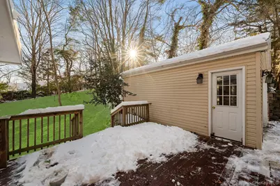 10 Pinedale Avenue, Farmingville, NY 11738 - Photo 24