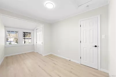 10 Pinedale Avenue, Farmingville, NY 11738 - Photo 18