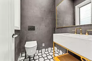 176-12 Kildare Rd, Jamaica, NY 11432 - Photo 14