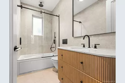 176-12 Kildare Road, Jamaica, NY 11432 - Photo 22