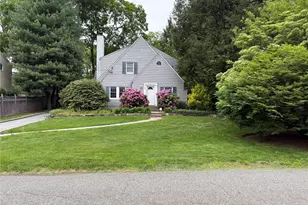 25 Maple Rd, Briarcliff Manor, NY 10510 - Photo 40