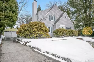 25 Maple Rd, Briarcliff Manor, NY 10510 - Photo 2