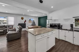 34 W Court Dr, Centereach, NY 11720 - Photo 12