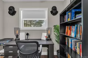 34 W Court Dr, Centereach, NY 11720 - Photo 20