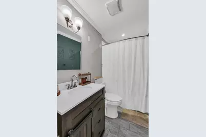 34 W Court Drive, Centereach, NY 11720 - Photo 18