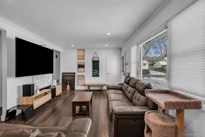 34 W Court Drive, Centereach, NY 11720 - Photo 4