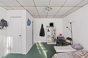 57-17 Waldron St, Corona, NY 11368 - Photo 36