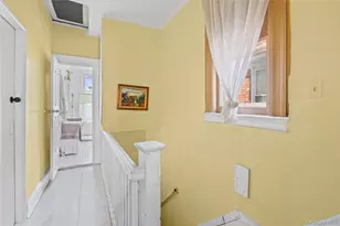 57-17 Waldron St, Corona, NY 11368 - Photo 38