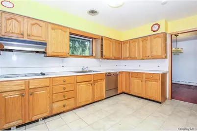 26 Montrose Point Road, Montrose, NY 10548 - Photo 2