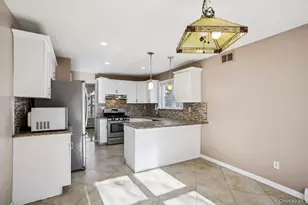 53 Larkin Ln, Garnerville, NY 10980 - Photo 4