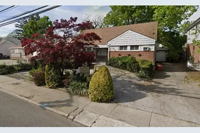 1800 Dutch Broadway, Elmont, NY 11003 - Photo 2