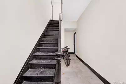 206 S 9th Avenue, Mount Vernon, NY 10550 - Photo 4