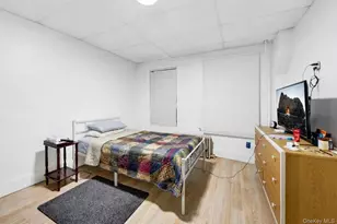 11 N 6th Ave, Mount Vernon, NY 10550 - Photo 12