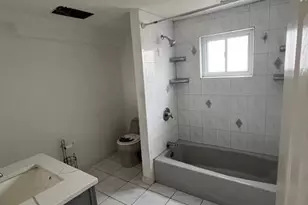 817 Ocean St, Lindenhurst, NY 11757 - Photo 14