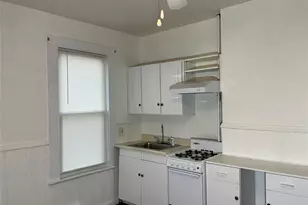 45 Fulton Ave, Poughkeepsie, NY 12603 - Photo 8