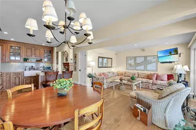 279 Dune Road #2, Westhampton Beach, NY 11978 - Photo 8