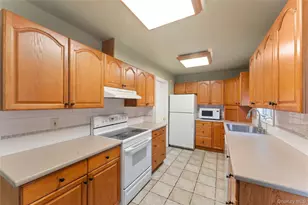 627 Buxton Ave, West Hempstead, NY 11552 - Photo 6