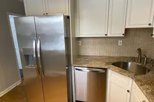 261-53 Langston, Glen Oaks, NY 11004 - Photo 6