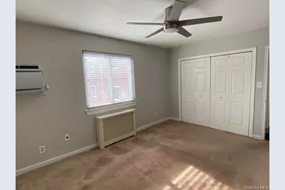 261-53 Langston #E-1st fl, Glen Oaks, NY 11004 - Photo 8