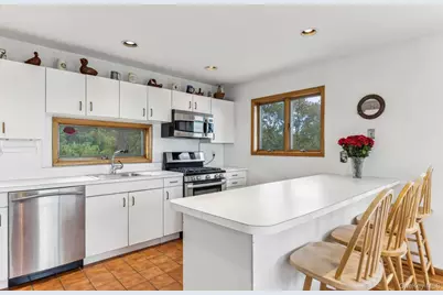 21 Captain Kidds Path, Montauk, NY 11954 - Photo 10