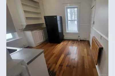 108 Winnikee Avenue #2, Poughkeepsie, NY 12601 - Photo 2