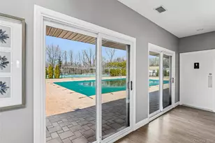 157 Hidden Ponds Cir, Smithtown, NY 11787 - Photo 24