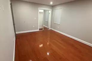 107-13 220th St, Queens Village, NY 11429 - Photo 8