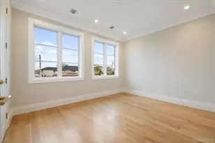 772 Park Ln, Woodmere, NY 11581 - Photo 30