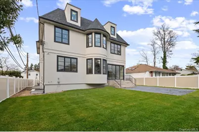 772 Park Lane, Woodmere, NY 11581 - Photo 34