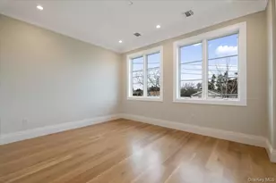 772 Park Ln, Woodmere, NY 11581 - Photo 22