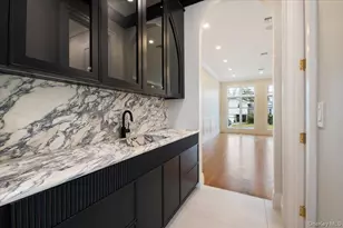 772 Park Ln, Woodmere, NY 11581 - Photo 18