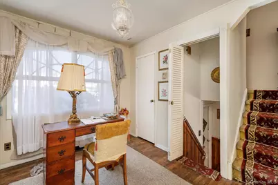 9 Walnut Place, Massapequa, NY 11758 - Photo 2