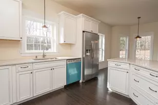 43 Malloy Rd, Wallkill, NY 12589 - Photo 4