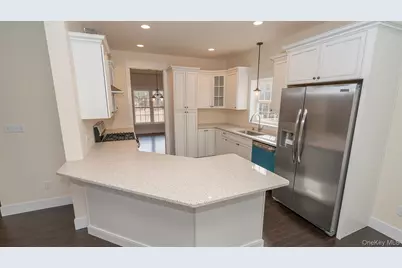 43 Malloy Road, Wallkill, NY 12589 - Photo 2