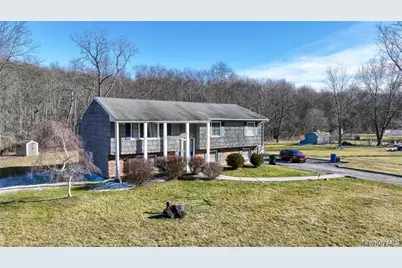 64 Bayberry Drive, Monroe, NY 10950 - Photo 2