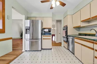 27 Rinne Road, Nanuet, NY 10954 - Photo 8