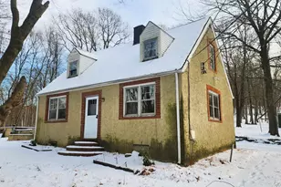 19 Whittier Hills Rd, North Salem, NY 10560 - Photo 2