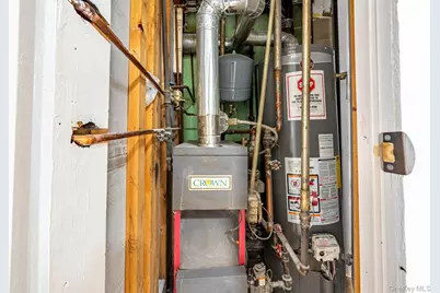 1913 Barnes Avenue, Bronx, NY 10462 - Photo 20