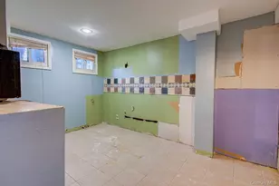 111-20 145th St, Jamaica, NY 11435 - Photo 32