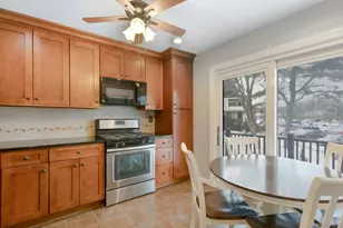 40H Heritage Dr, New City, NY 10956 - Photo 8