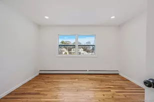 15 Terry Ct, North Babylon, NY 11703 - Photo 14