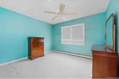 401 W Walnut Street #Upper, Long Beach, NY 11561 - Photo 10