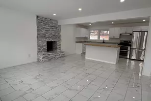 40 Hillside Ave, New Windsor, NY 12553 - Photo 2